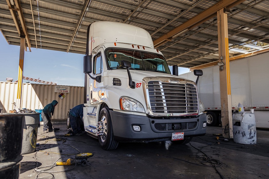 truck Cleaning and Repairs